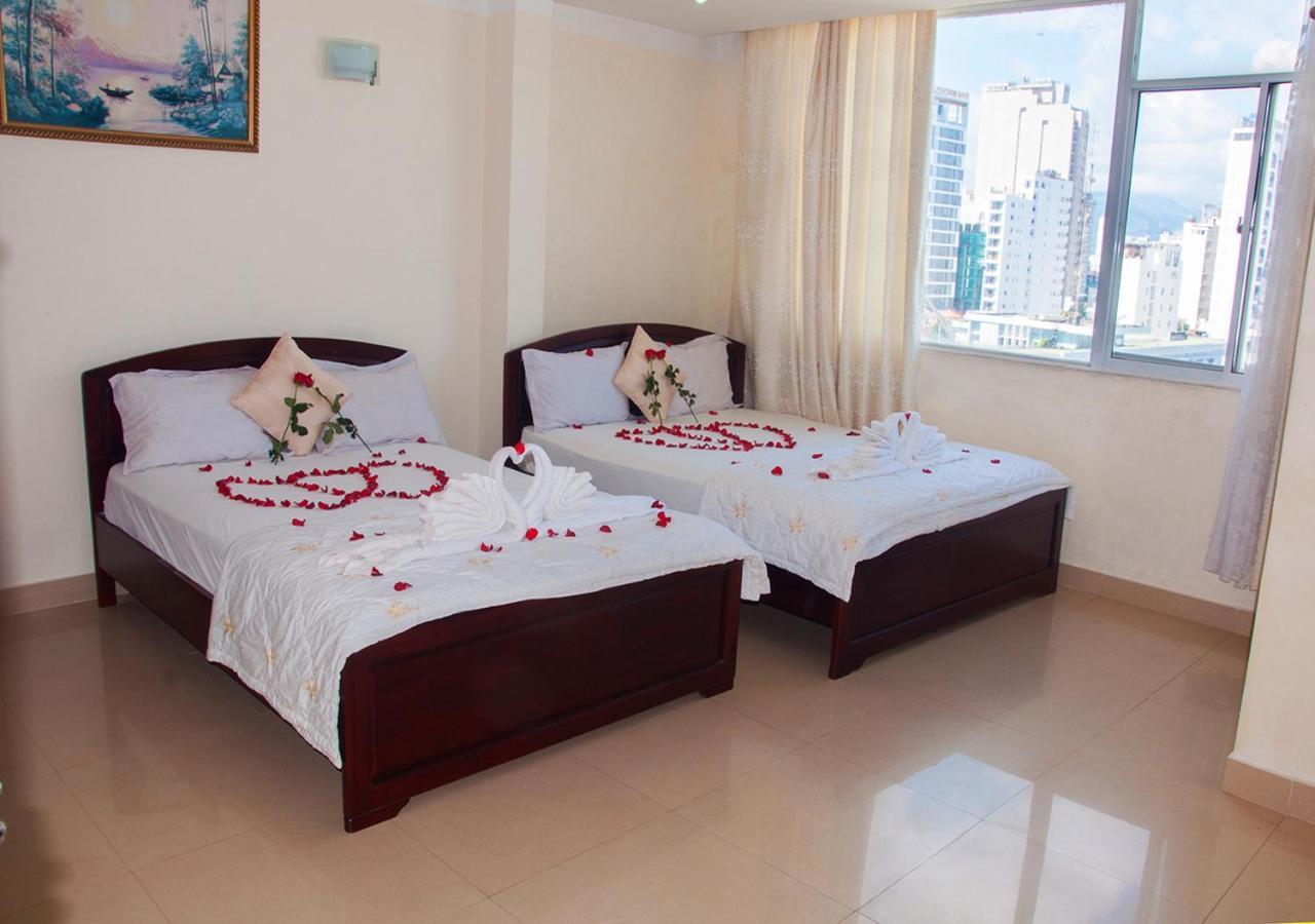 Queen 7 Hotel Nha Trang Esterno foto