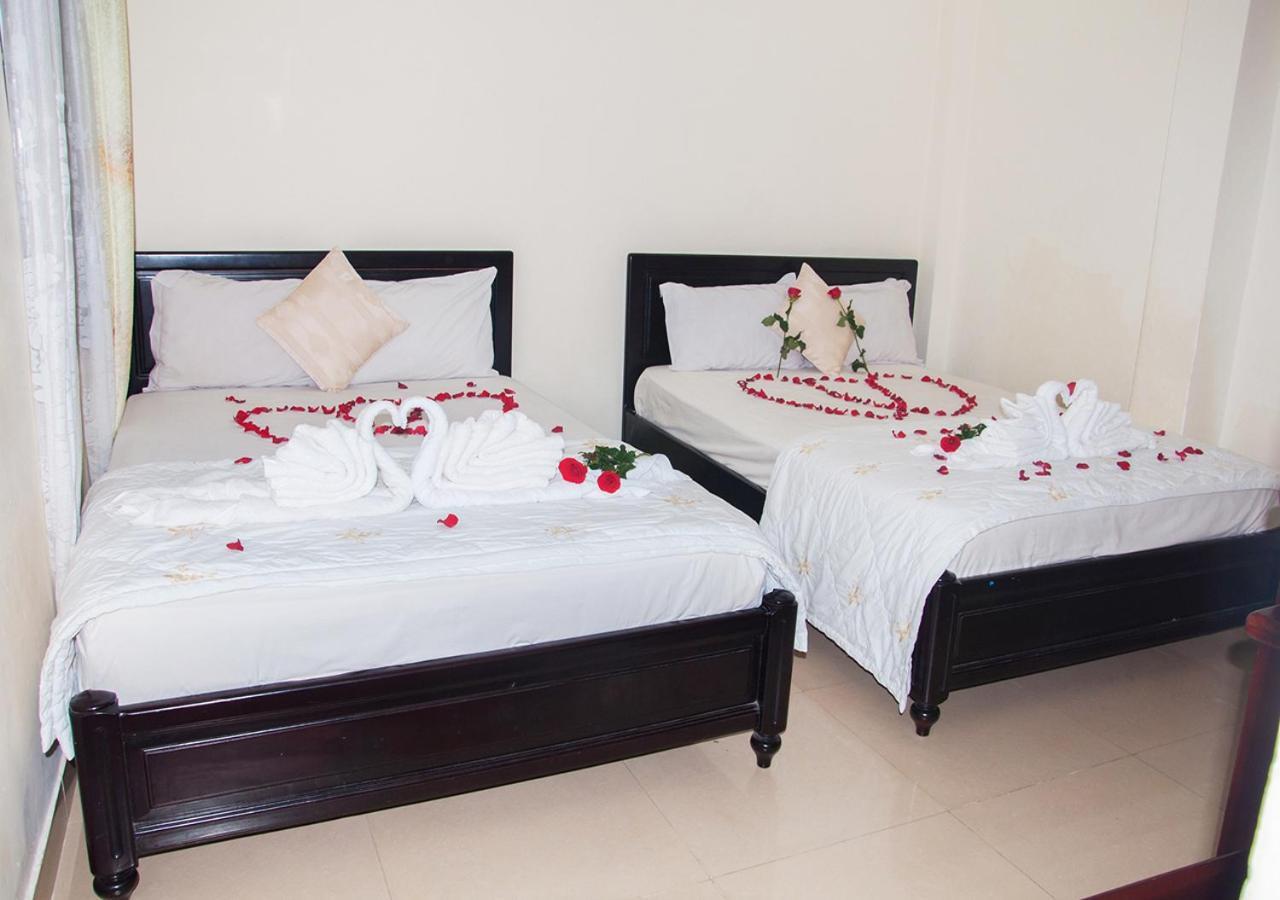 Queen 7 Hotel Nha Trang Esterno foto