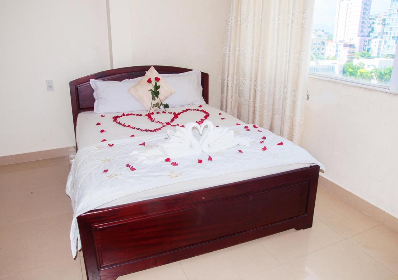 Queen 7 Hotel Nha Trang Esterno foto
